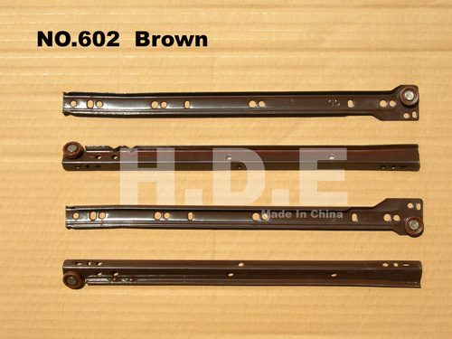 NO.602 抽屉滑轨（自闭型）
