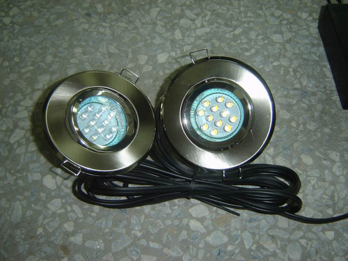 LED 触摸灯