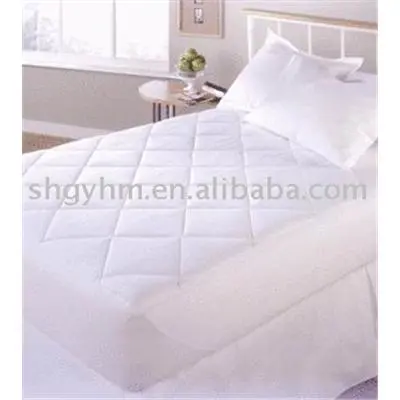 Slow rebound sponge luxury quilted mattress