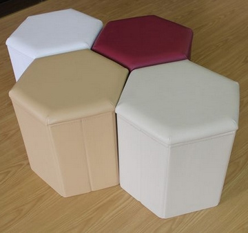 HX16  Folding stool