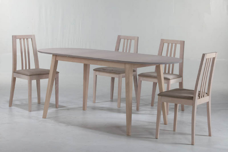 JAT-DT133-EXT / JAT-CHR22  Oval wooden table and chairs