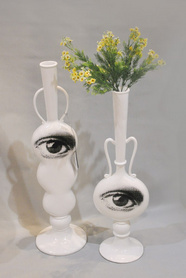 M10041-42亮白+眼睛图案扁形装饰瓶