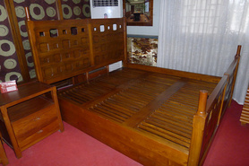 鲁木匠  实木仿古古典组合床
