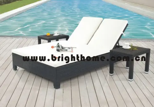 Wicker Outdoor Lounge Set / Beach Chair / Daybed BG-MT12