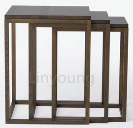 Nesting table