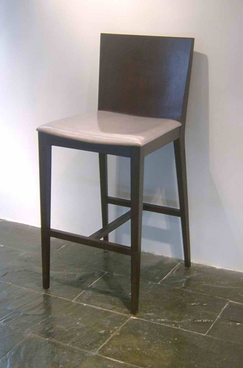 Bar stool