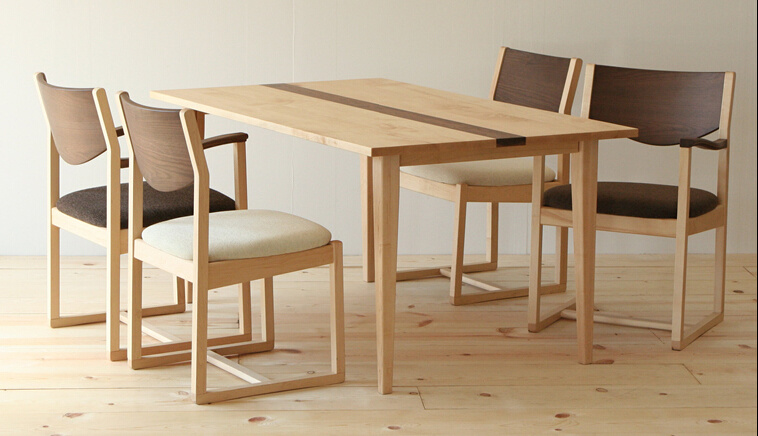 Japanese Style Wooden Dining Table and Chair