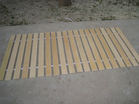 厂家供应杨木 桦木 榉木 松木床板条 排骨条 贴纸床板条 曲木条