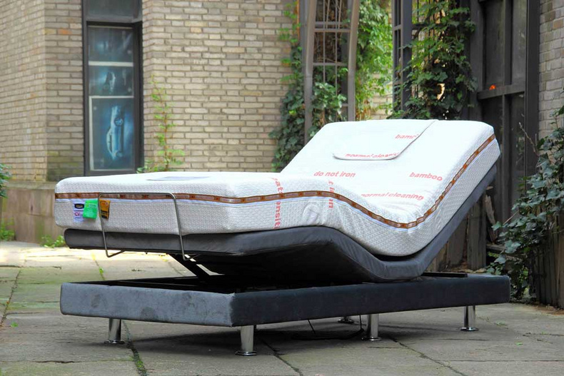 Electric adjustable bed