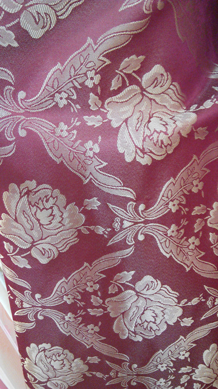 JACQUARD WOVEN FABRIC