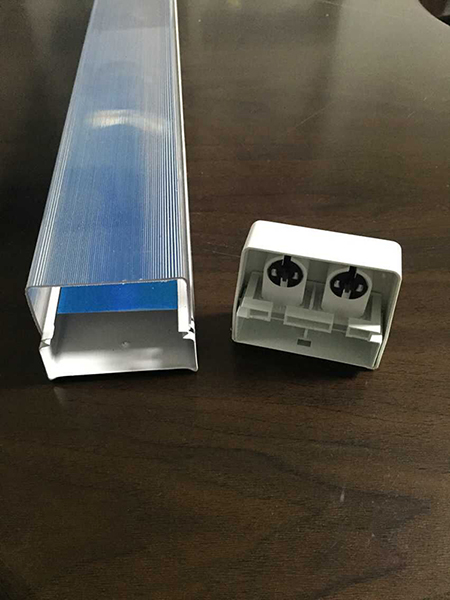 铝材加PC罩支架
