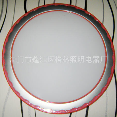 吸顶灯