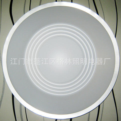 吸顶灯