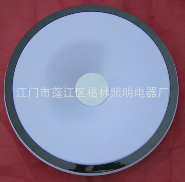 吸顶灯