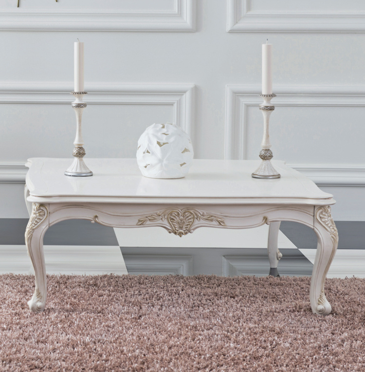 Simple European-style Retro Hand-carved Coffee Table