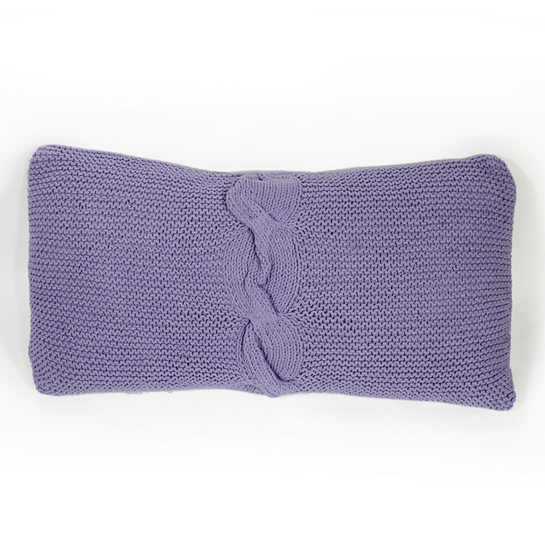 Twist Pillow