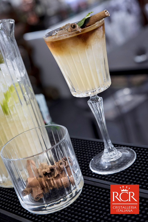 意大利RCR皇冠永恒无铅水晶高脚水杯, 红酒杯