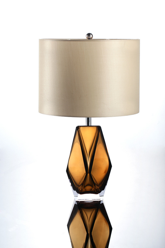 Crystal glass table lamp