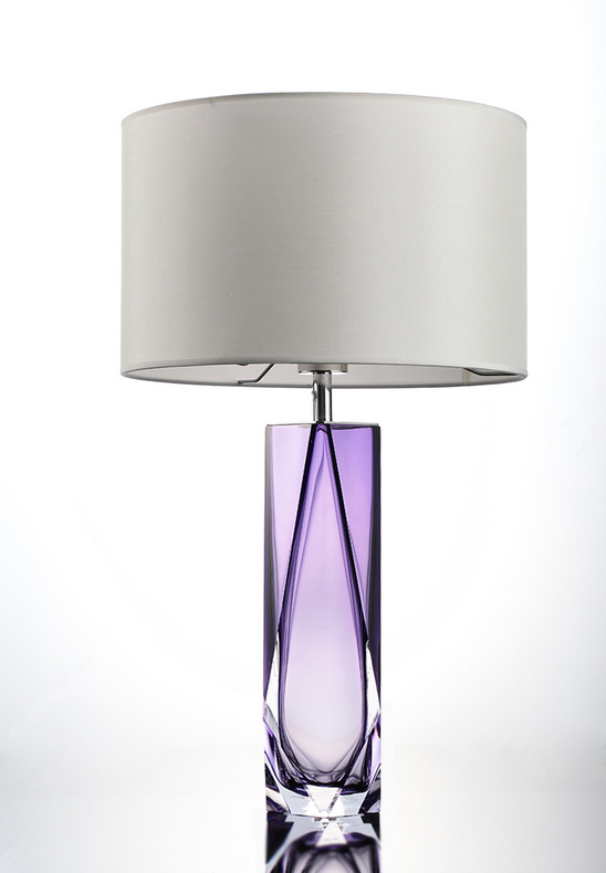 Crystal glass table lamp