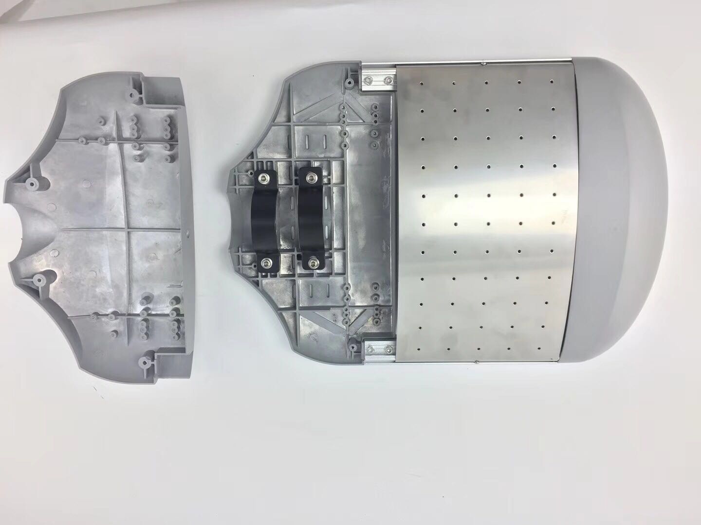 三模组后开盖路灯