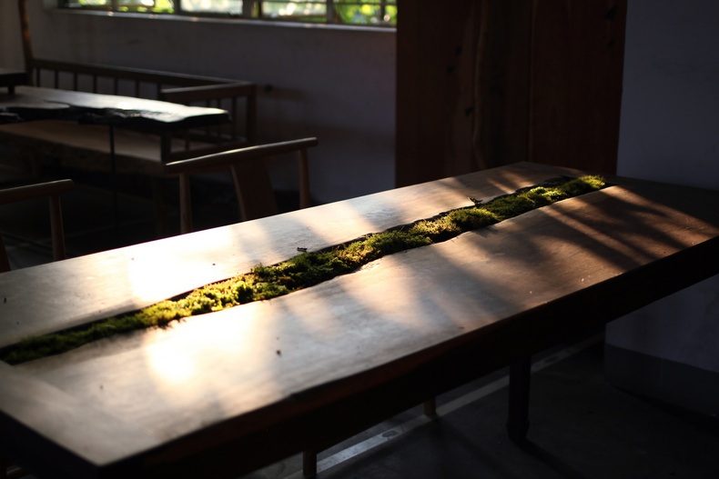 Chinese Style Solid Wood Dining Table