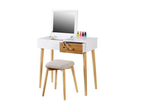 Wooden Dressing Table with Mordern Design
