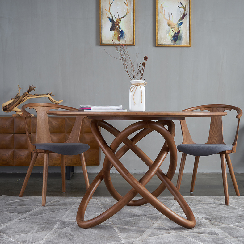 Modern light luxury simple solid wood chair Nordic fashion creative dining chair Designer casual business office cafe chair