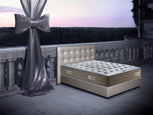 LEGEND PLACE mattress