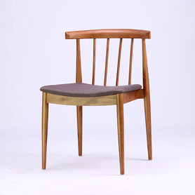 新款实木北欧餐厅椅 简约咖啡厅酒店温莎椅