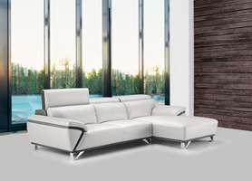 SOFA 673