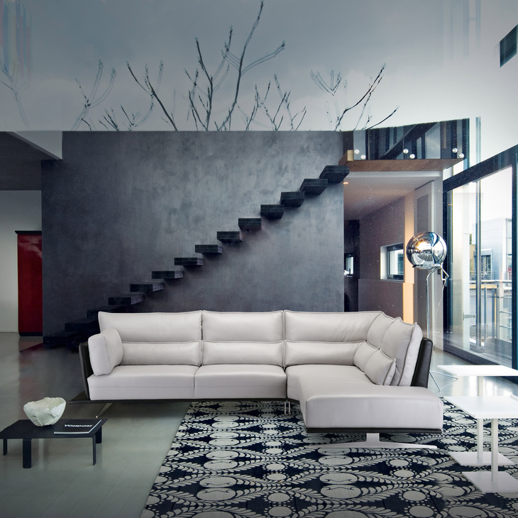 SOFA 579