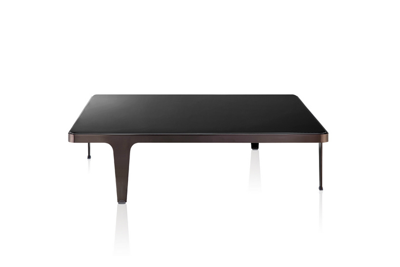 LC-052 coffee table