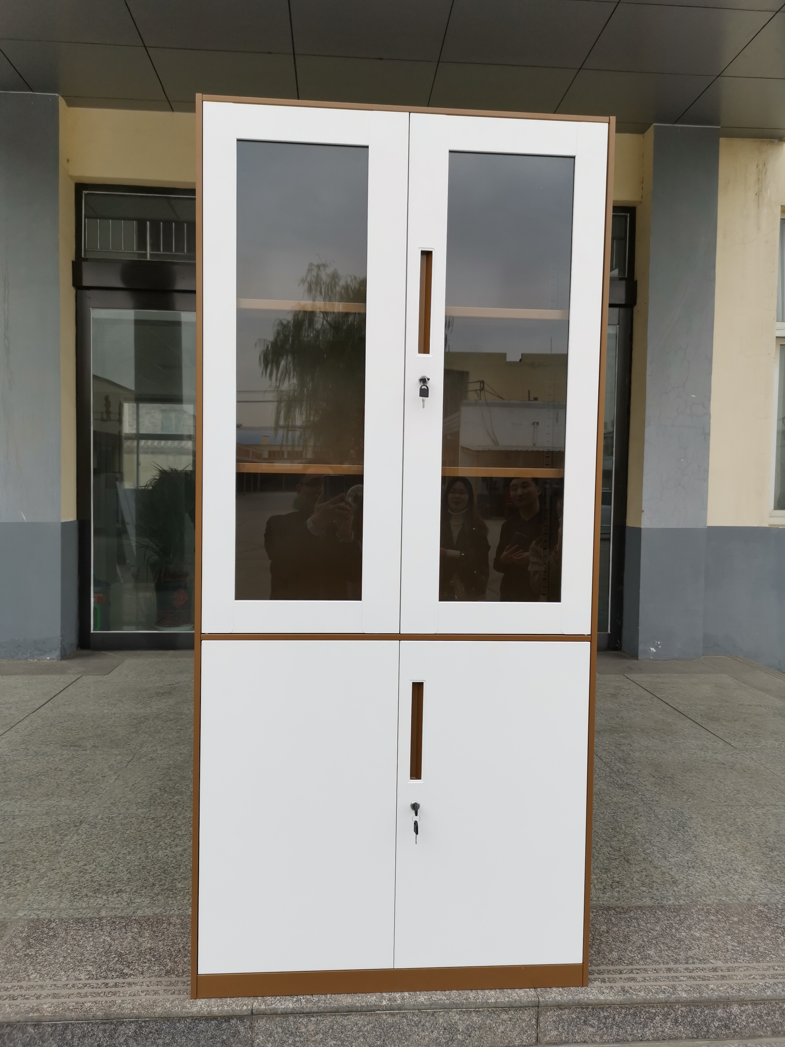 Foldable filing cabinet                                  1.Material:all cold rolled steel sheet                                  2, up is 2 shelf, down is 1 shelf                                           3. Color customized                                                                                                                 4.  Foldable structure