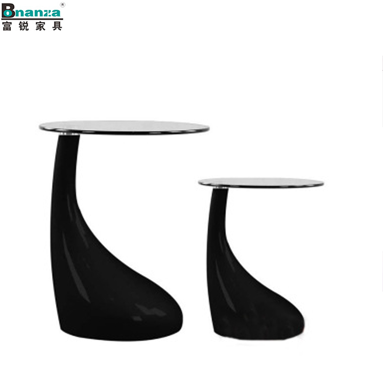 Stylish and versatile glass coffee tableT-018#