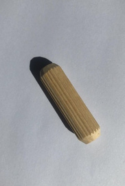 Multi-grooved dowel pin