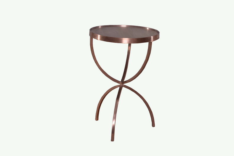 MU50-01 - Wrought iron round table