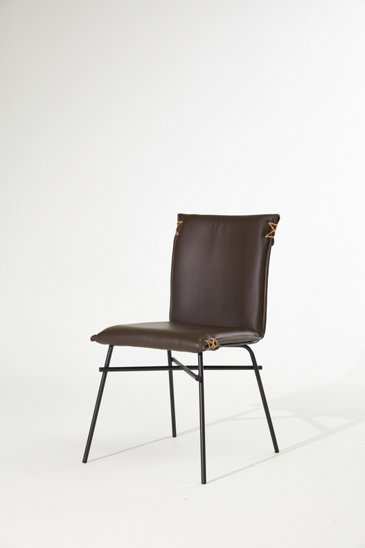 Oliver chair