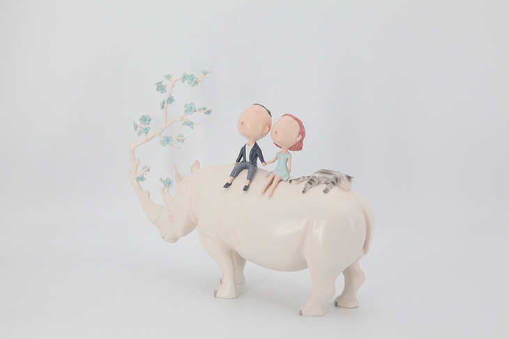 工艺品-雕塑-恋爱的犀牛
