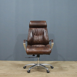 Modern Light Luxury Leather Boss Swivel Chair 822A