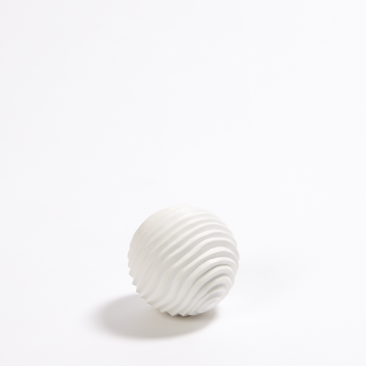 哑白色切割陶瓷球体 Carved Sphere-Matte White