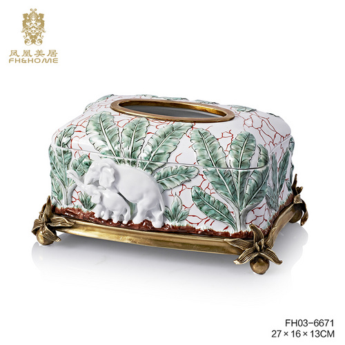 Tissue box
