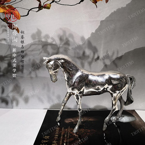 轻奢新中式马摆件铜鎏银雕塑马摆件别墅会所样板间陈设艺术品摆件