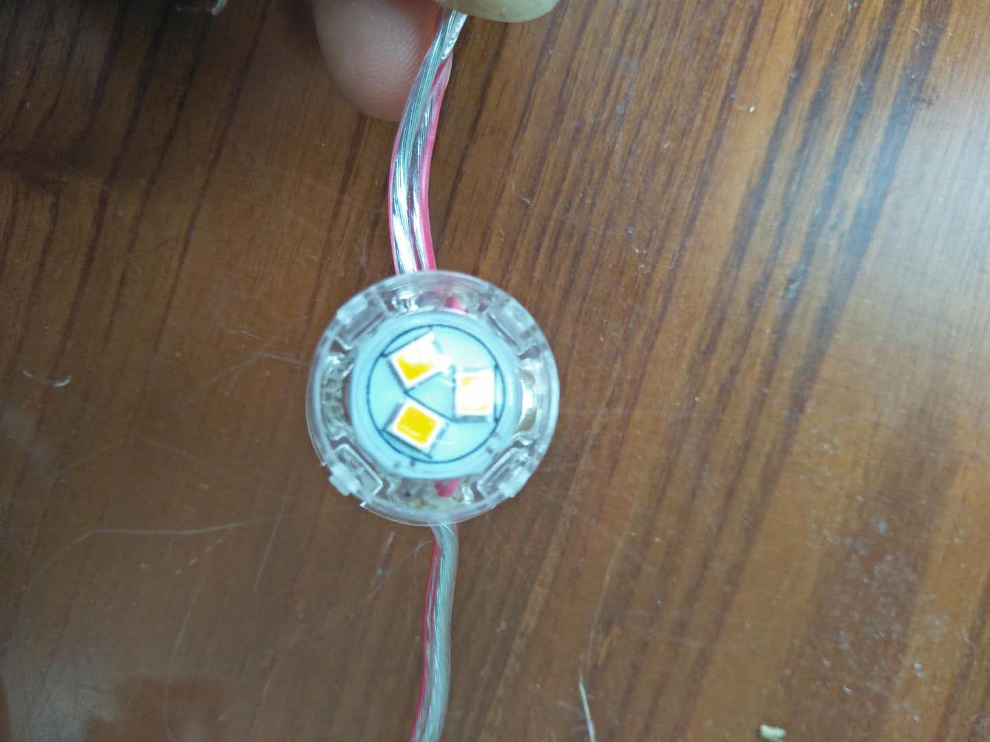 2公分全彩点光源