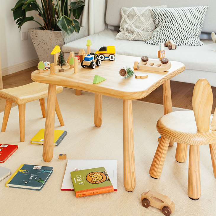 儿童宝宝幼儿园小学学习写字吃饭写字桌实木创意木质方桌小桌子