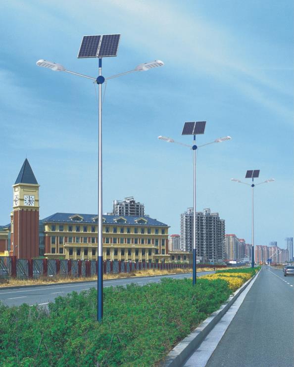 采用晶体硅太阳能电池供电太阳能路灯