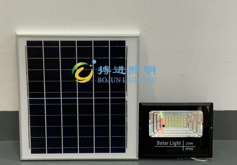 太阳能户外家用庭院灯防水照明投光灯