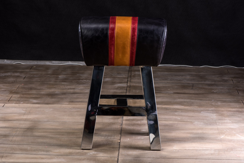 RS183 vintage bar chair