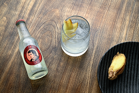 托马斯亨利姜啤味汤力水