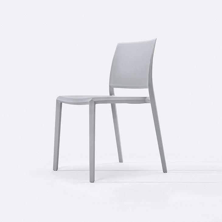 乐时设计师椅白色餐椅单人靠背椅休闲餐椅现代简约酒红色塑料椅子