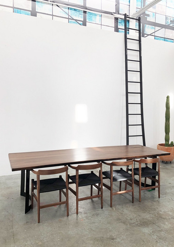 Mars walnut table with natural edge